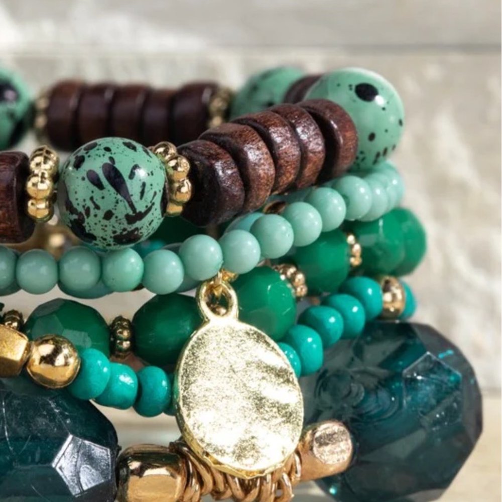 Deep Blue Sea Beaded Stretch Bracelet Set w Gold Tone Metal Pendant - Picture 2 of 3